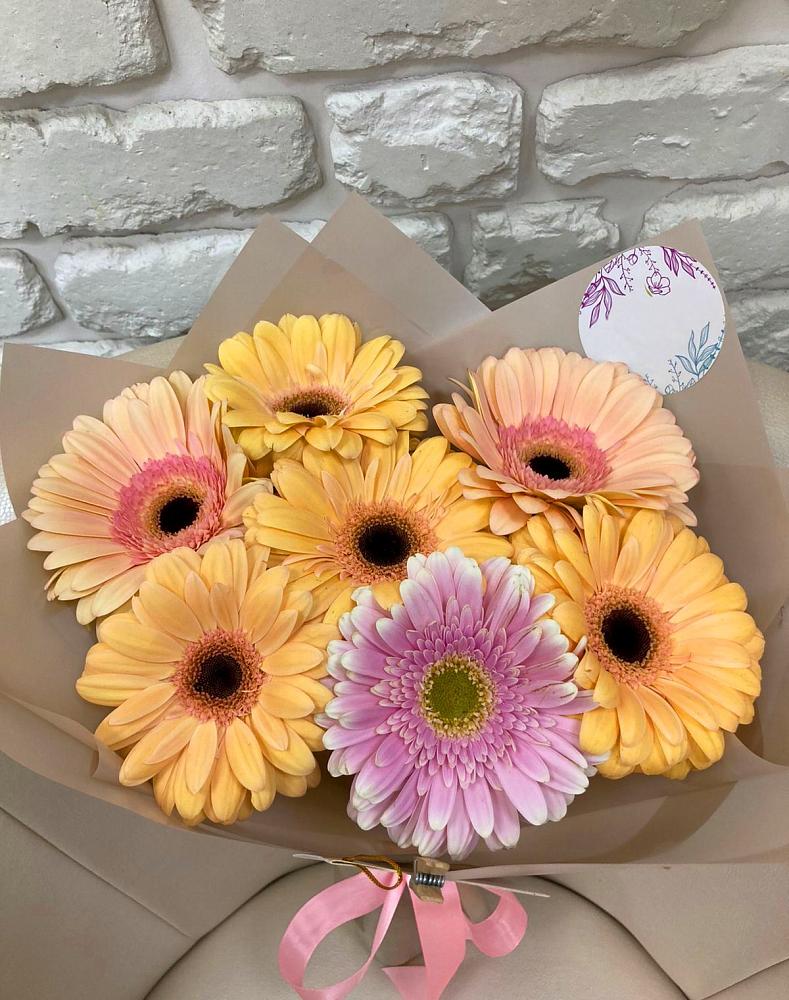 Букет цветов из: Герберы в Стригуны