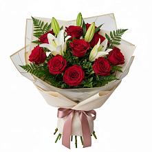 Букет цветов из:  Лилии и Розы в Стригуны