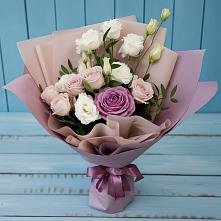 Букет цветов из:  Розы и Лизиантусы #REPLACE_PRED# Стригуны