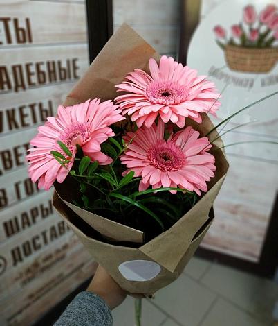 Букет цветов из: Герберы в Стригуны