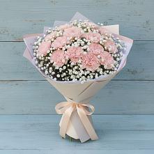 Букет цветов из:  Гвоздики в Стригуны