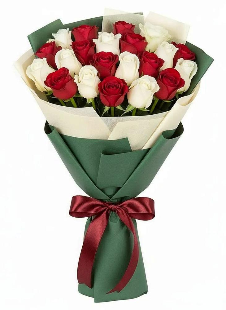 Букет Микс из красных и белых роз в Стригуны