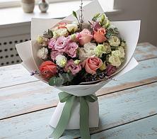 Букет цветов из:  Розы, Лизиантусы и Гвоздики #REPLACE_PRED# Стригуны