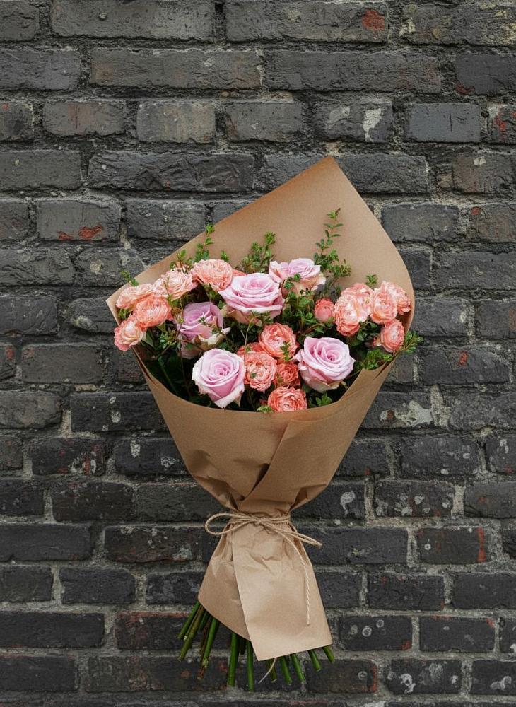 Букет цветов из: Розы в Стригуны