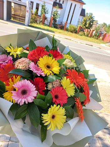 Букет цветов из: Герберы в Стригуны